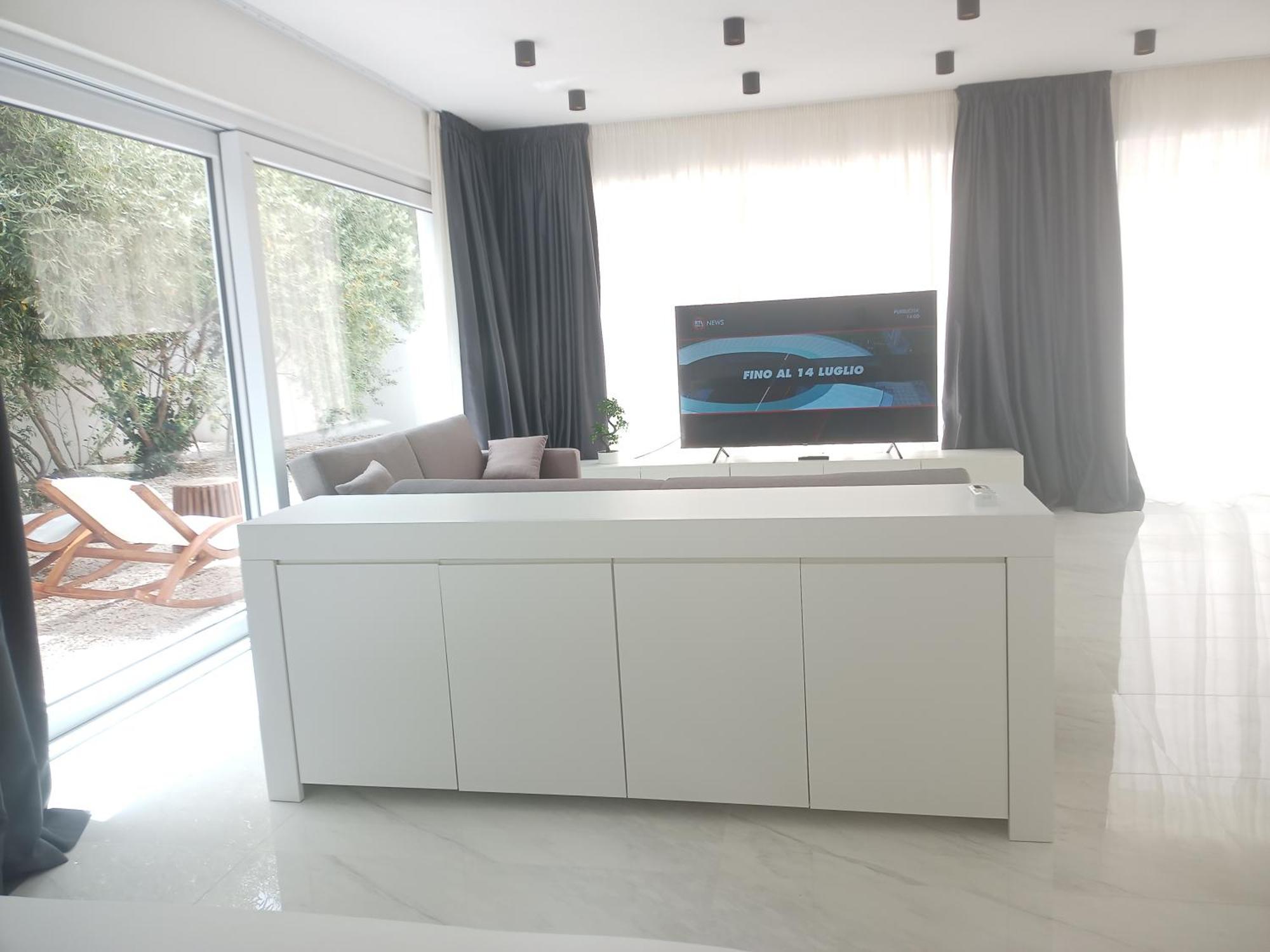 Smart Luxury Suites & Apartments Орозеи Екстериор снимка