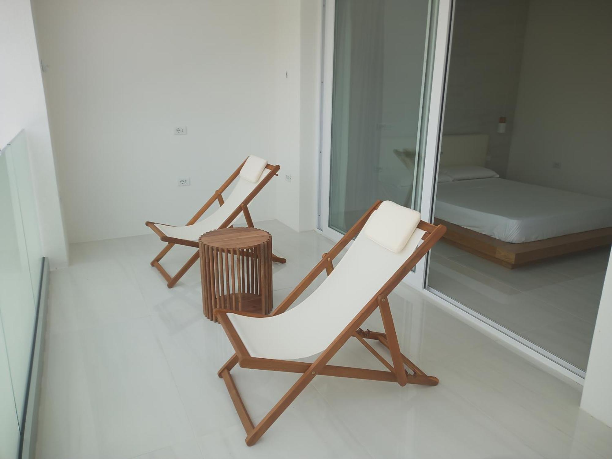 Smart Luxury Suites & Apartments Орозеи Екстериор снимка