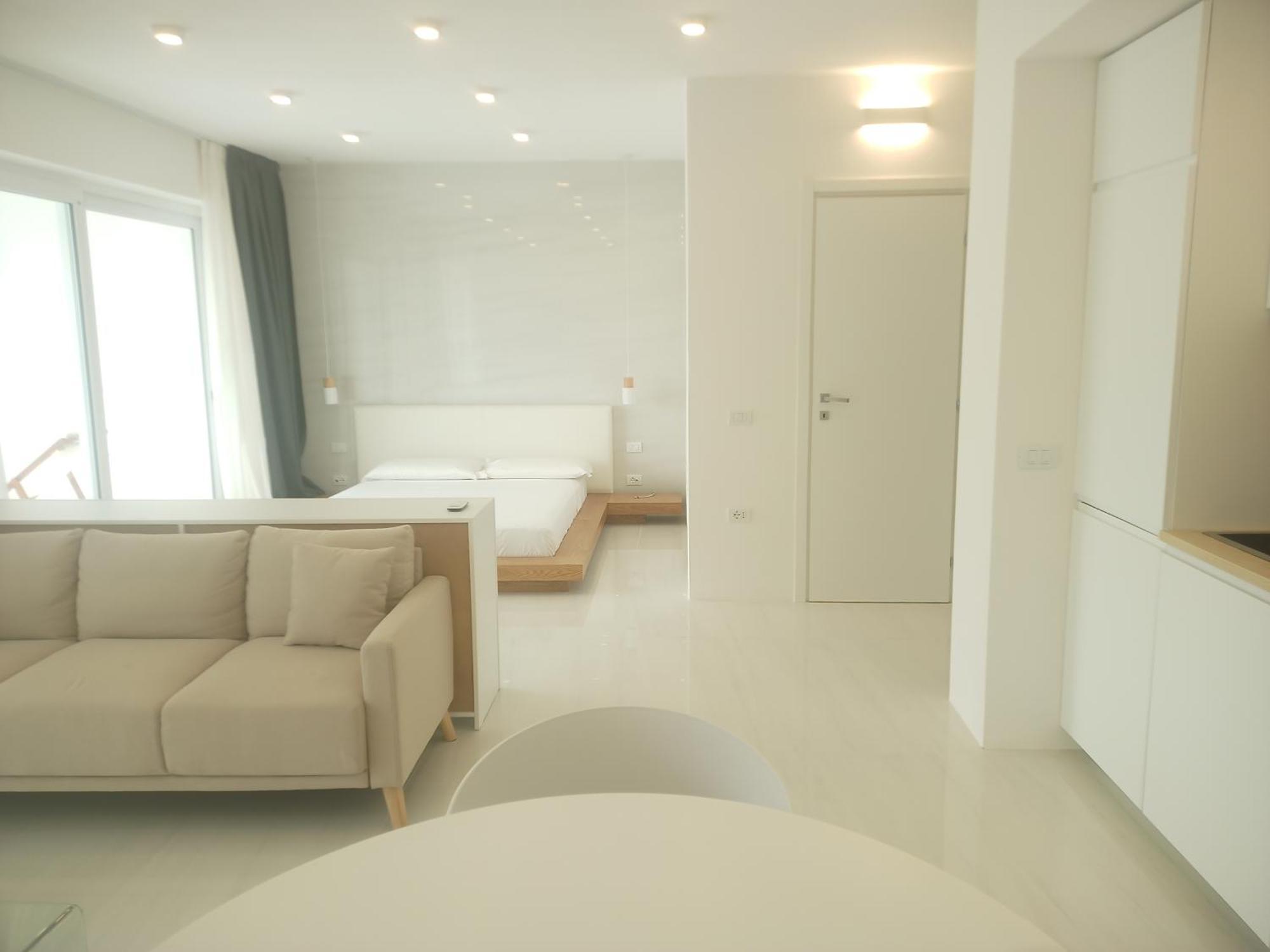 Smart Luxury Suites & Apartments Орозеи Екстериор снимка